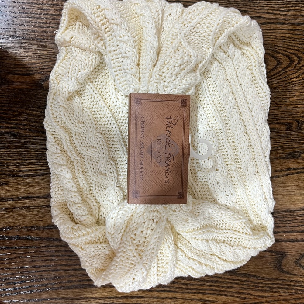 Cream Cable Knit Scarf